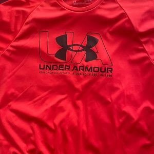 Mens under armour shirt